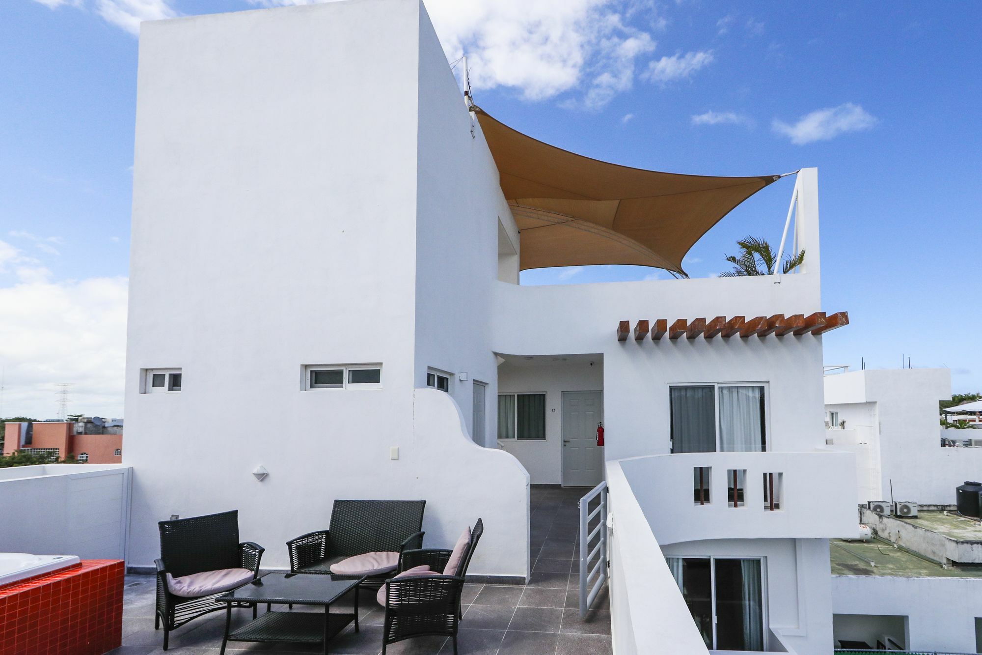 Suite 24 Aparthotel By Xperience Hotels Playa del Carmen Exterior photo